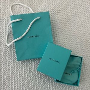 Tiffany & Co gift box and bag set